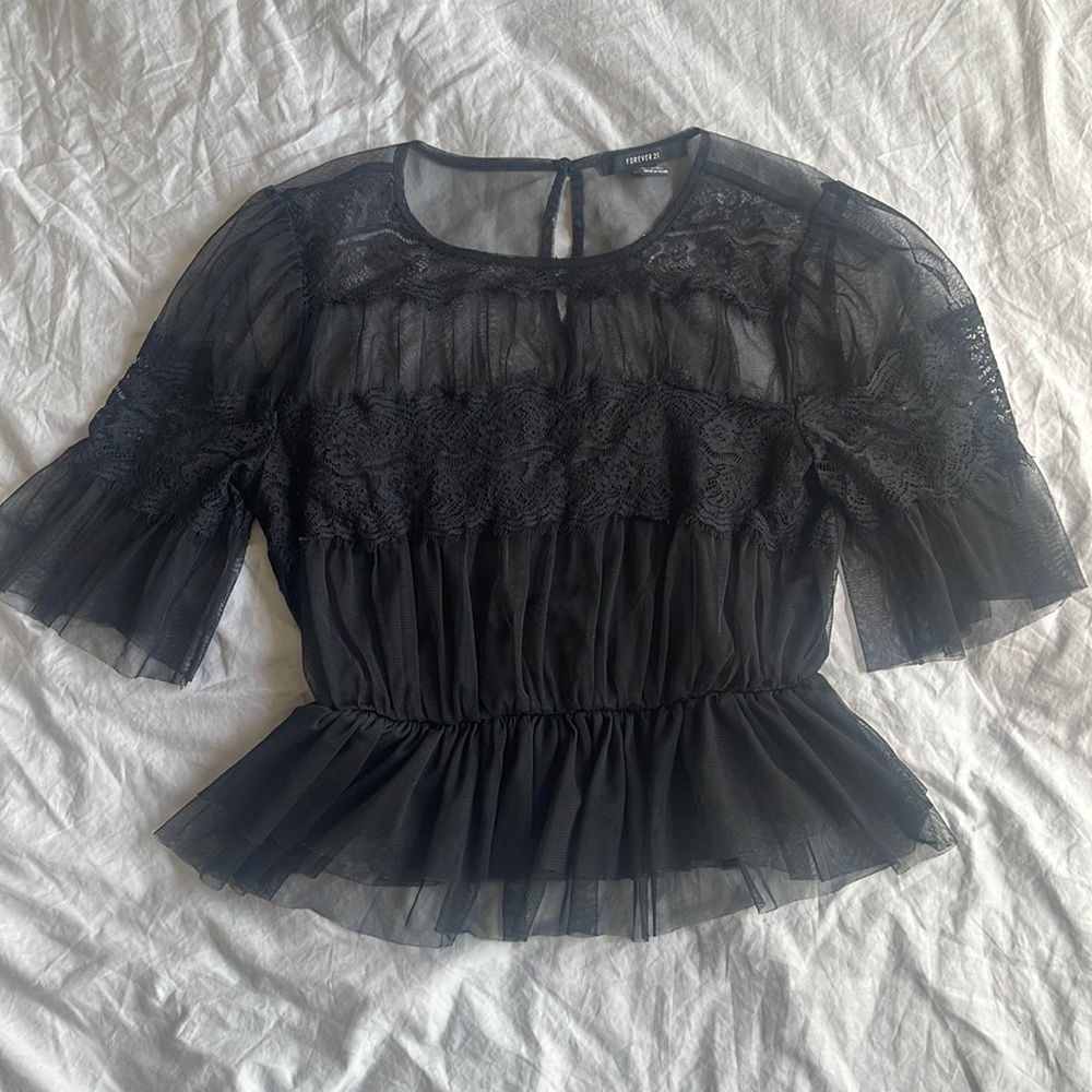 Forever 21 shear peplum top